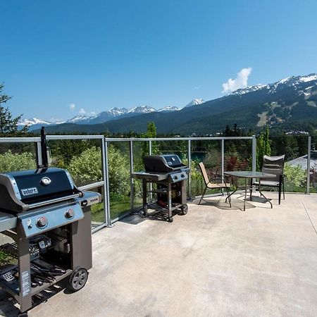 The Ironwood On Blueberry Hill Apartment Whistler Exterior photo