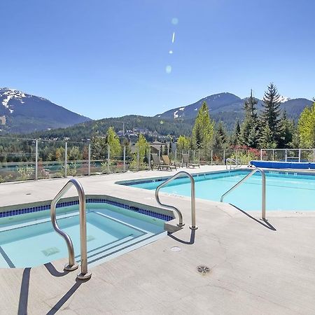 The Ironwood On Blueberry Hill Apartment Whistler Exterior photo