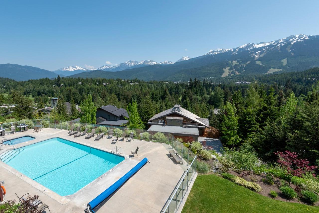 The Ironwood On Blueberry Hill Apartment Whistler Exterior photo