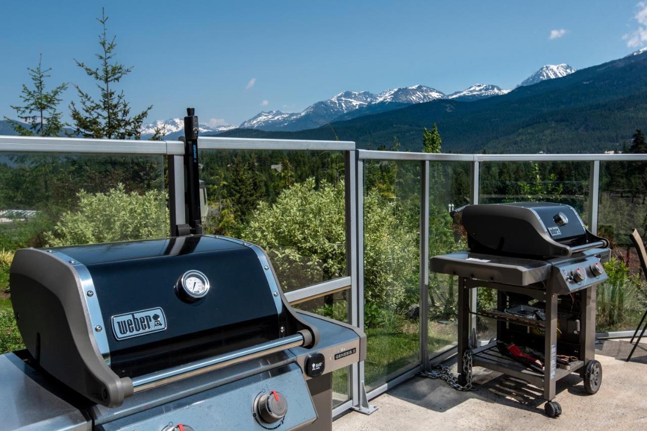 The Ironwood On Blueberry Hill Apartment Whistler Exterior photo