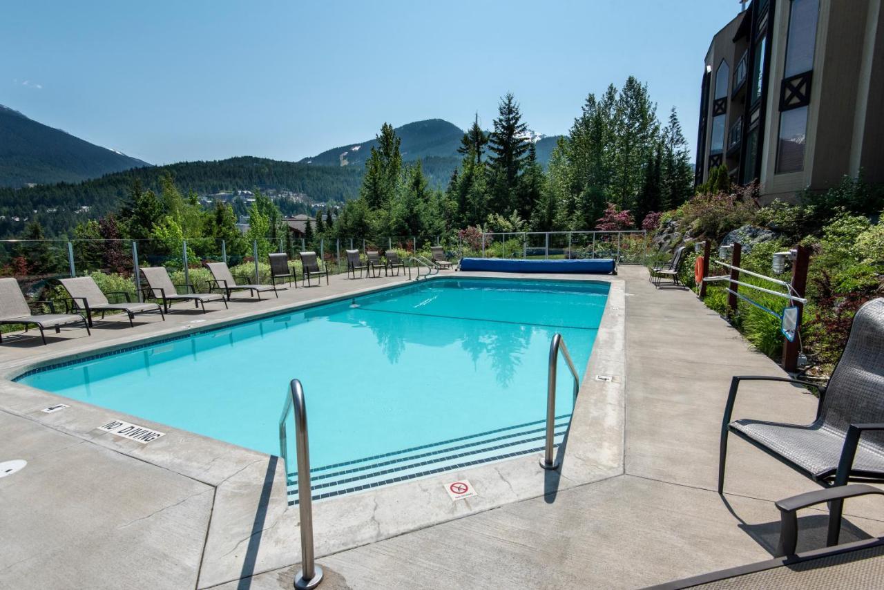 The Ironwood On Blueberry Hill Apartment Whistler Exterior photo