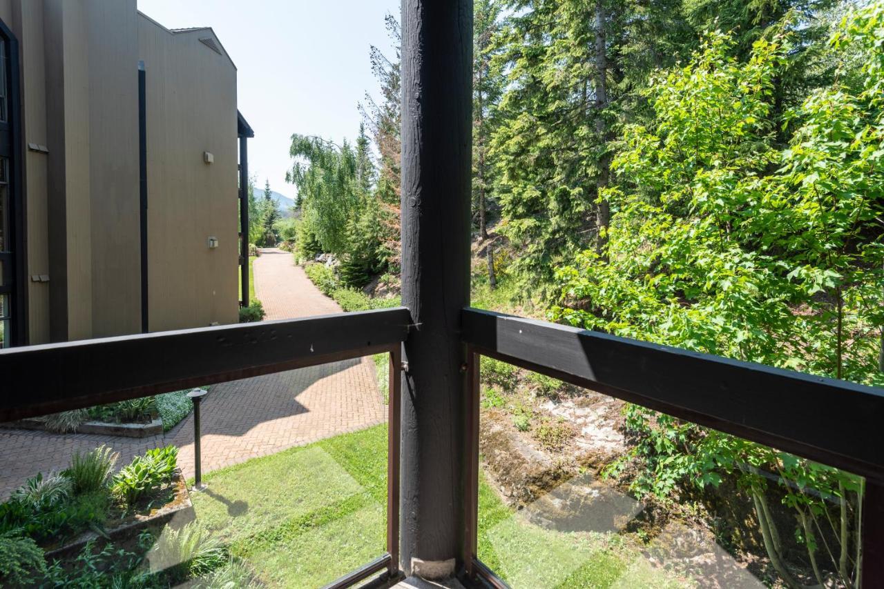 The Ironwood On Blueberry Hill Apartment Whistler Exterior photo