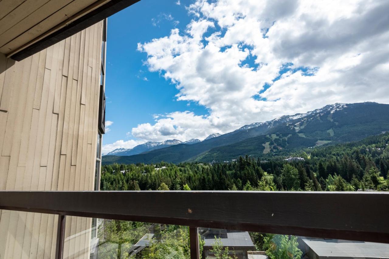 The Ironwood On Blueberry Hill Apartment Whistler Exterior photo